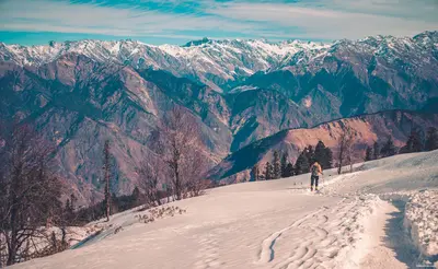 Winter Treks in Uttarakhand: 9 Best Snow Treks
