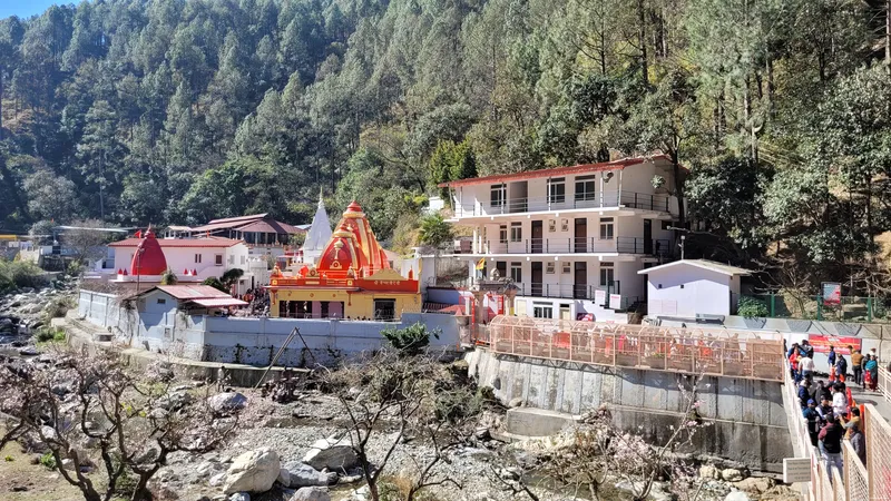 Kainchi Dham Nainital Outside